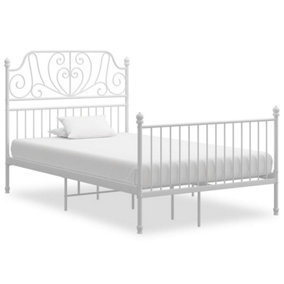 Berkfield Bed Frame White Metal 120x200 cm