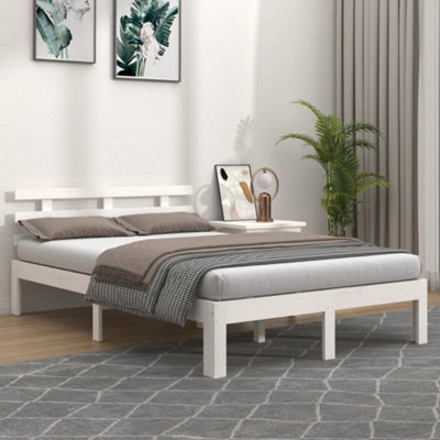 Berkfield Bed Frame White Solid Wood 140x200 cm