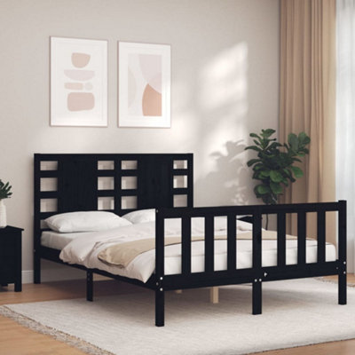 Berkfield Bed Frame with Headboard Black 140x200 cm Solid Wood