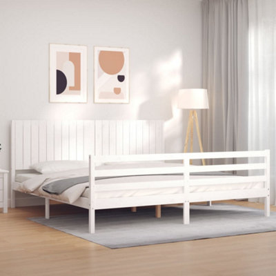 Berkfield Bed Frame with Headboard White 200x200 cm Solid Wood