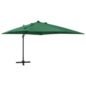 Berkfield Cantilever Umbrella with Pole and LED Lights Green 300 cm