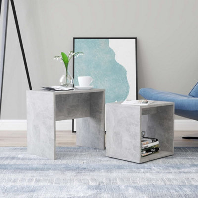 Concrete nesting store coffee table