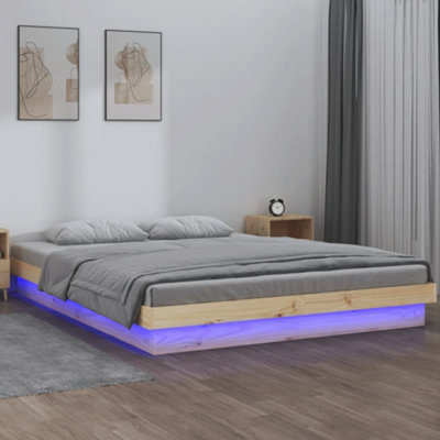 Berkfield LED Bed Frame 140x190 cm Solid Wood