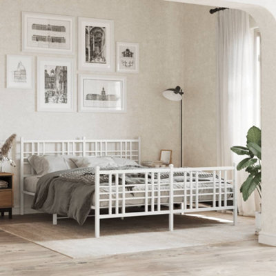 Berkfield Metal Bed Frame without Mattress with Footboard White 160x200cm
