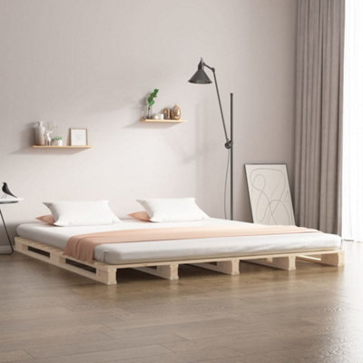 Queen size wood on sale pallet bed frame