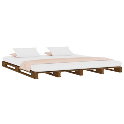 Pallet double deals bed base