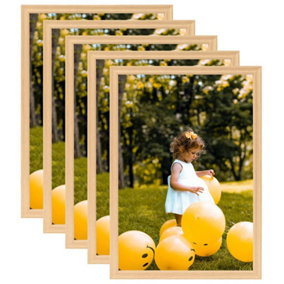 Berkfield Photo Frames Collage 5 pcs for Wall or Table Light Oak 70x90 cm
