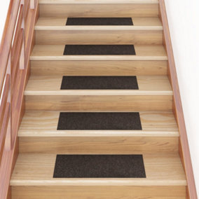 Berkfield Self-adhesive Stair Mats Rectangular 15 pcs 60x25 cm Dark Brown