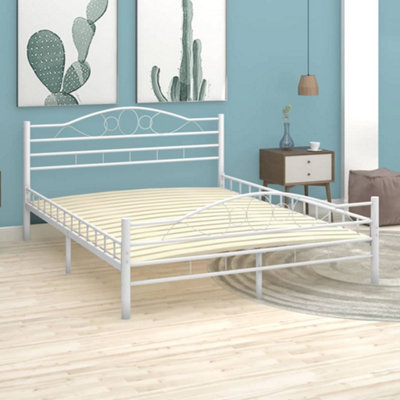 Berkfield Slatted Bed Base with 17 Slats 90x200 cm DIY at B&Q