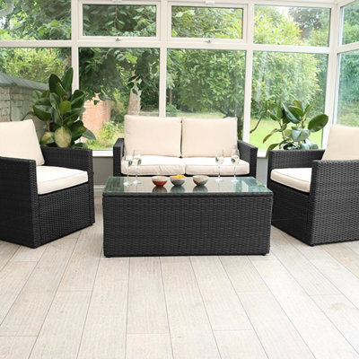 Berlin Four Seater Corner Lounging Set in Black