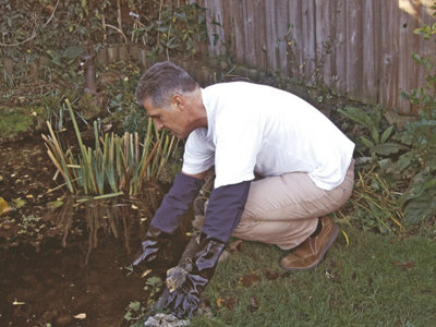Bermuda Pond Maintenance Garden Gloves