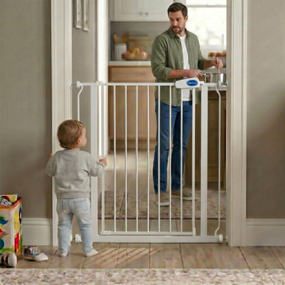 Bettacare Child and Pet Gate, 113.8cm - 121.4cm, White, Extra Tall Gate ...