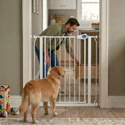 Bettacare Child and Pet Gate, 113.8cm - 121.4cm, White, Extra Tall Gate ...