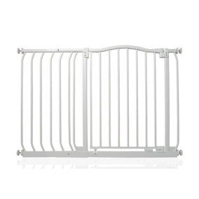 Bettacare Curved Top Dog Gate, 107cm - 116cm, Matt White, Pressure Fit Pet Gate for Dog and Puppy, Pet and Dog Barrier