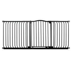Bettacare Curved Top Dog Gate, 234cm - 243cm, Matt Black, Pressure Fit Pet Gate for Dog and Puppy, Pet and Dog Barrier