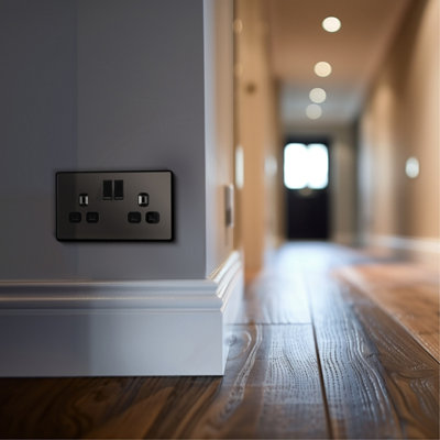 BG Evolve 13A Double Switched Power Socket, Screwless, Black Chrome