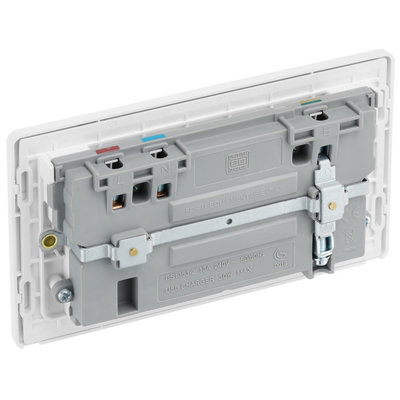 BG Evolve Brushed Steel Double Switched 13A Power Socket + USB A + C 30W - 7