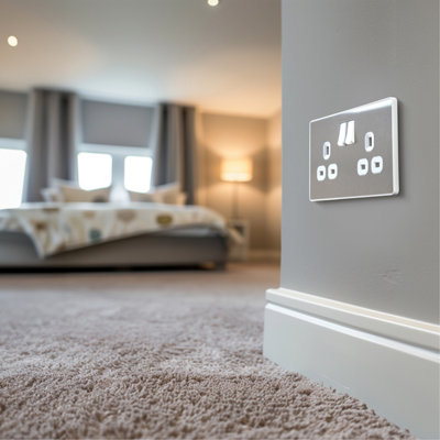 BG Evolve Brushed Steel Double Switched 13A Power Socket - 7