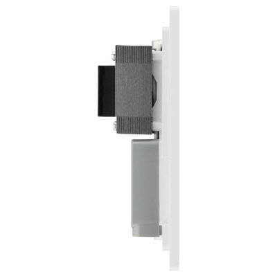 BG Evolve Screwless Shaver Socket, Dual Voltage 115/240V Brushed Steel
