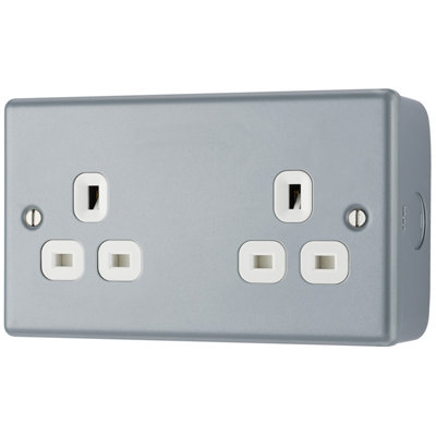 BG Metal Clad Double Unswitched 13A Socket - 3