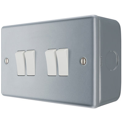 BG Metal Clad Quadruple Switch 20A 16AX 2 Way - 4