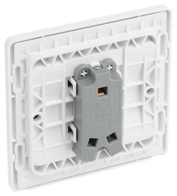 BG PCDCL12WW Pearlescent White Evolve 1 Gang 20A 16AX 2 Way Wide Rocker Light Switch - White Insert
