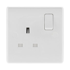 BG Switched Socket (UK Plug) White (One Size)