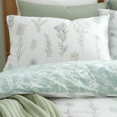 Bianca Bedding Wild Flowers 200 Thread Count Cotton Reversible Double Duvet Cover Set with Pillowcases Green