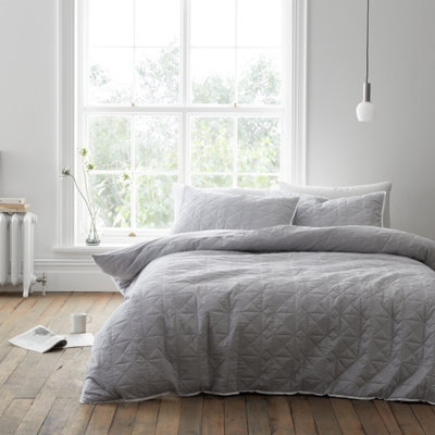 Grey bed deals set with diamonds