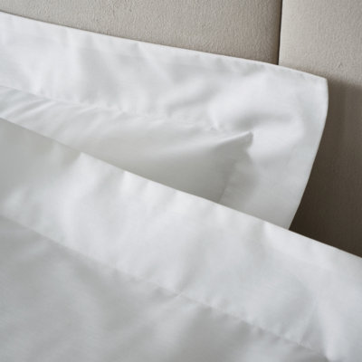Bianca Fine Linens 180 Thread Count Egyptian Cotton Oxford 50x75cm + border Pillow case with envelope closure White