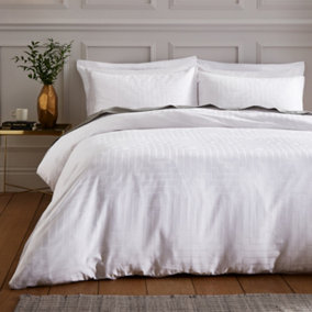 Bianca Fine Linens Bedding Satin Geo Jacquard Cotton Double Duvet Cover Set with Pillowcases White