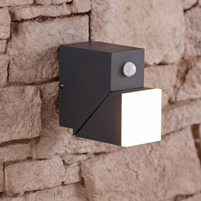 Biard Ziersdorf LED Adjustable Light - With PIR Sensor - 3