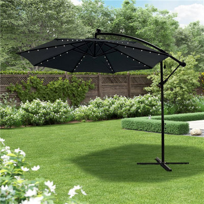 BillyOh 2.7m Crank and Tilt Parasol 8 Ribs with LED Lights - 2.7m Black