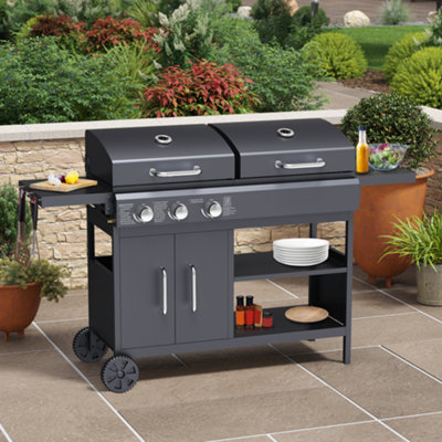 Dual fuel outlet barbeque