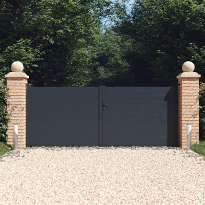 BillyOh Valencia Double Swing Driveway Aluminium Gates with Horizontal Solid Infill - 392x158cm