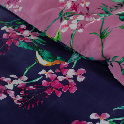 Bird Garden Plum 200 Thread Count Cotton Rich Reversible Duvet Cover Set