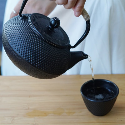 Black 800ml Stovetop Tetsubin Teapot Japanese Style Cast Iron Kettle Tea Pot - 3