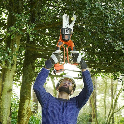 Black and Decker GK1000 Cordless Alligator Chainsaw Lopper Extra ...