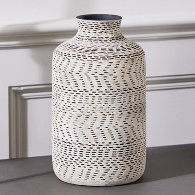 Black and White Stoneware Flower Vase Textured Finish Decorative Pitcher Jug Table Décor Vase - 3