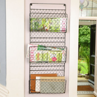 Black Chicken Wire Wall Mounted Magazine Newspapers Tools Holder Storage Rack