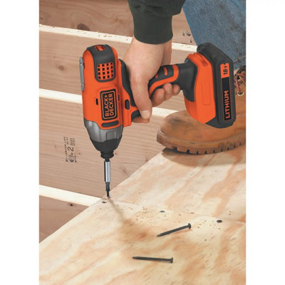 Black Decker 18v Impact Driver with 1.5ah Battery Charger