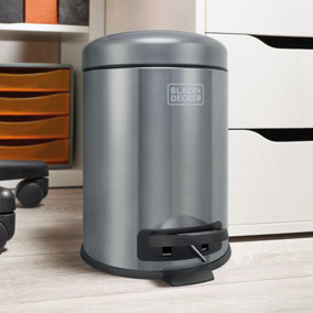 BLACK+DECKER 61319 5L Dark Stainless Steel Dome Shaped Pedal Bin With Soft Close Lid