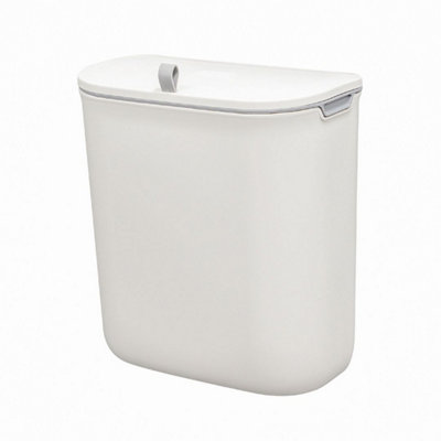 BLACK+DECKER 7.6L Hanging Cupboard Bin