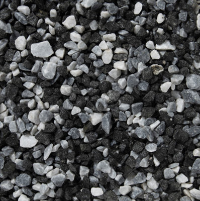Black Ice Gravel Bulk Bag Minimum 800kg DIY at B&Q