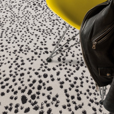 Black Modern Easy to Clean Dotted Rug For DiningRoom-80cm X 150cm