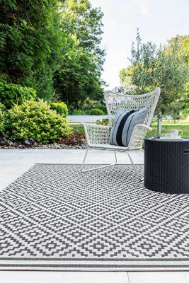 Black Outdoor Rug, Geometric Stain-Resistant Rug For Patio Decks Garden Balcony, 4mm Modern Outdoor Rug-200cm X 290cm