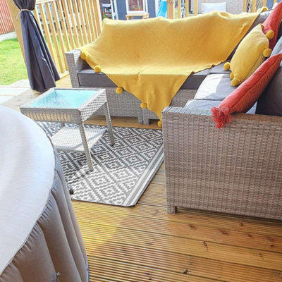 Black Outdoor Rug, Geometric Stain-Resistant Rug For Patio Decks Garden Balcony, 4mm Modern Outdoor Rug-80cm X 150cm