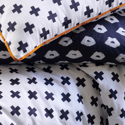 Black Umbria Elegant Duvet Cover Set
