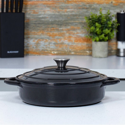 Blackmoor 67579 28cm Black Cast Iron Low Casserole Dish With Lid