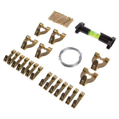 Blackspur Metal Picture Hanging Kit Brass DIY at B&Q